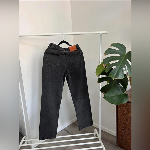 HOLLY ASYMMETRIC STRAIGHT LEG JEAN BLACK DENIM - Picture 2 of 5